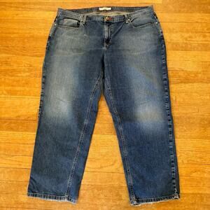 Tommy Hilfiger medium wash distressed straight leg jeans pants size 42 b29